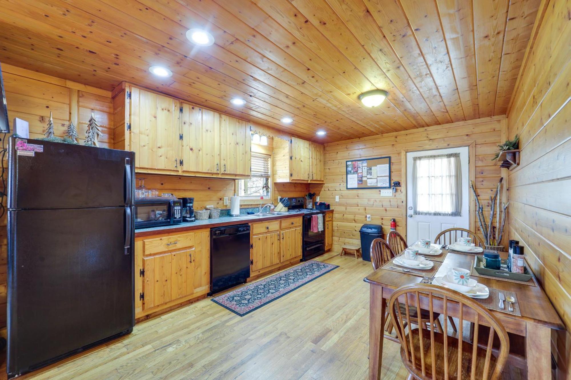 Secluded Lenoir Cabin 4 Mi To Dtwn Blowing Rock Exteriör bild